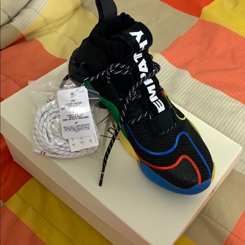 Human race Pharrell adidas